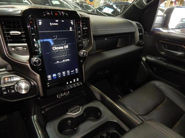 Photo of 2020 Billet Silver Metallic Clearcoat RAM 1500