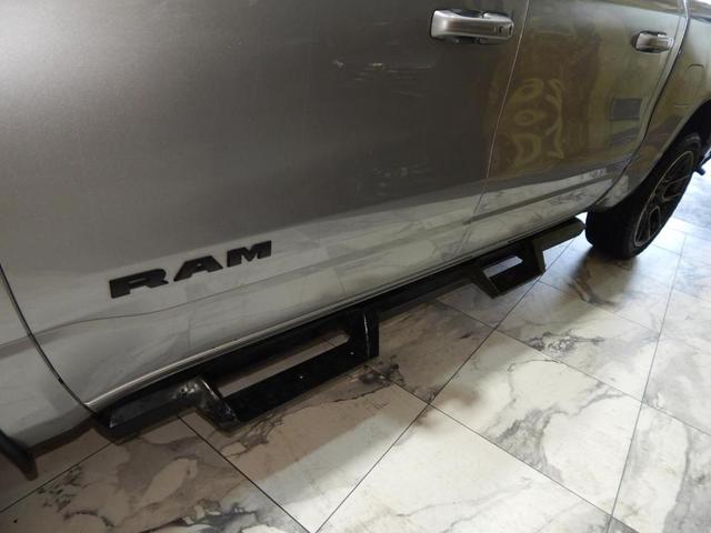 Photo of 2020 Billet Silver Metallic Clearcoat RAM 1500