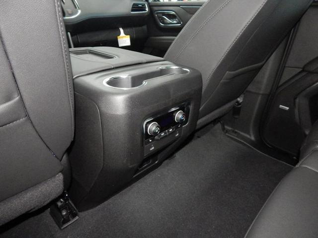 Photo of 2024 Midnight Blue Metallic Chevrolet Suburban