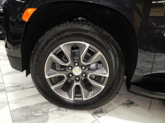 Photo of 2024 Midnight Blue Metallic Chevrolet Suburban