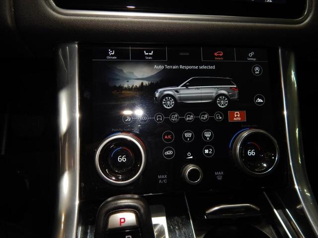 Photo of 2020 Santorini Black Land Rover Range Rover Sport