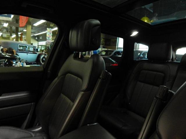 Photo of 2020 Santorini Black Land Rover Range Rover Sport