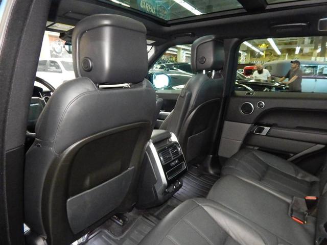 Photo of 2020 Santorini Black Land Rover Range Rover Sport