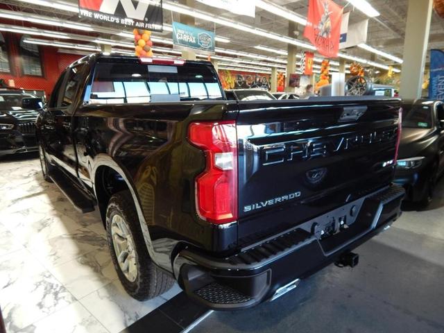 Photo of 2025 Black Chevrolet Silverado 1500