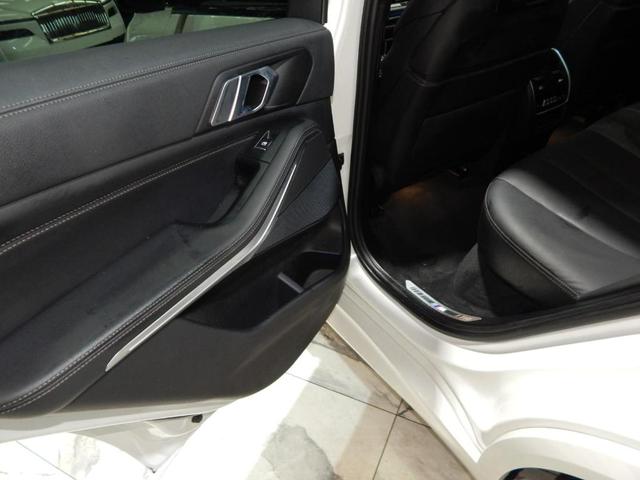 Photo of 2022 Alpine White BMW X5 PHEV