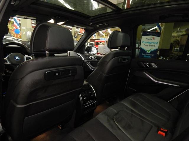 Photo of 2022 Alpine White BMW X5 PHEV