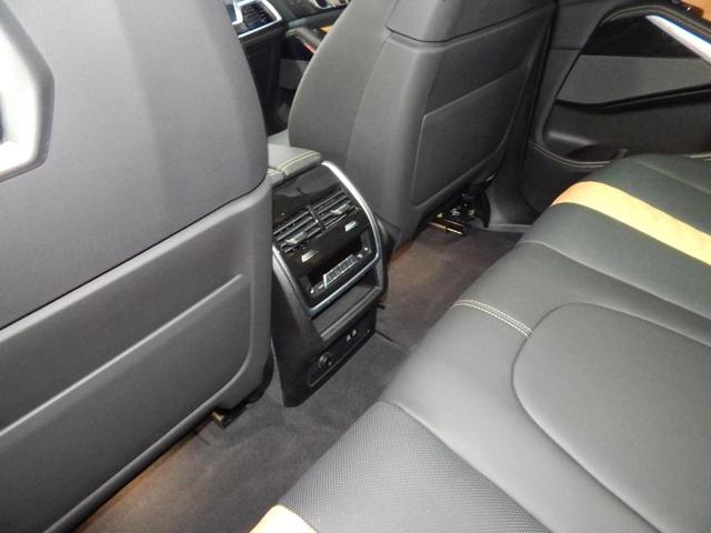 Photo of 2025 BMW X5 M