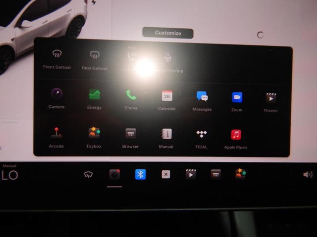 Photo of 2023 Pearl White Multi Tesla Model Y