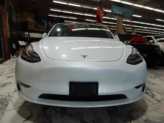 Photo of 2023 Pearl White Multi Tesla Model Y