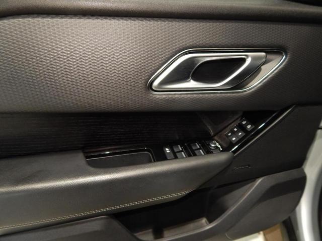 Photo of 2021 Silicon Silver Land Rover Range Rover Velar
