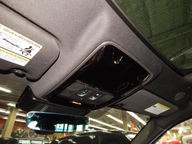 Photo of 2021 Silicon Silver Land Rover Range Rover Velar