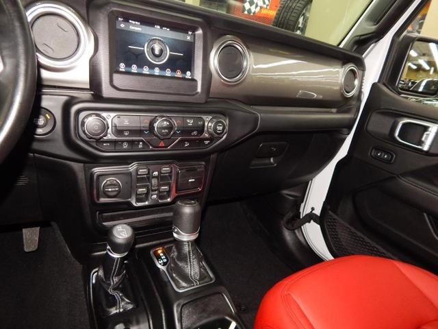 Photo of 2020 Bright White Clearcoat Jeep Wrangler Unlimited