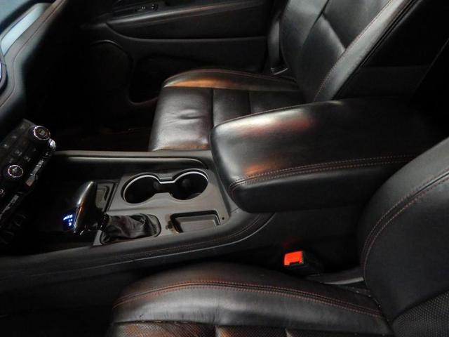 Photo of 2022 White Knuckle Clearcoat Dodge Durango