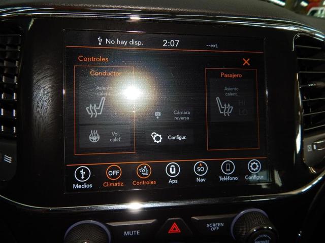Photo of 2021 Bright White Clearcoat Jeep Grand Cherokee