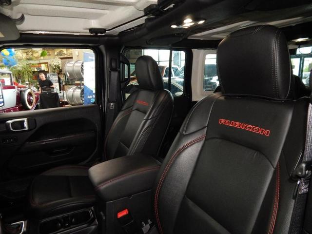 Photo of 2020 Black Clearcoat Jeep Wrangler Unlimited