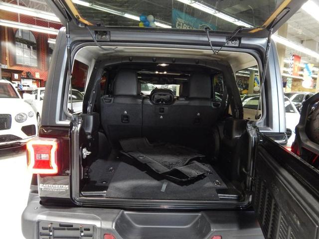 Photo of 2020 Black Clearcoat Jeep Wrangler Unlimited