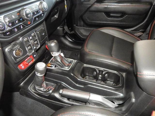 Photo of 2020 Black Clearcoat Jeep Wrangler Unlimited