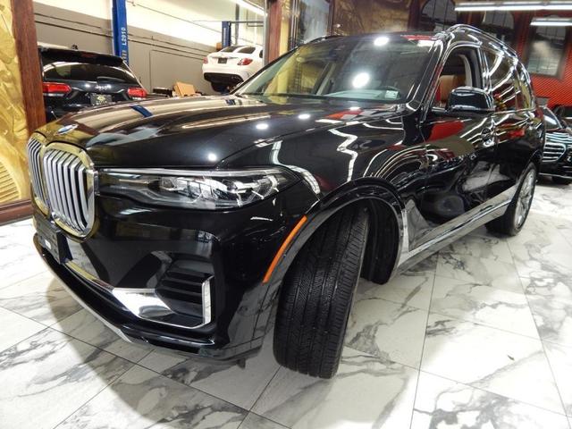 Photo of 2023  BMW X7
