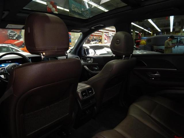 Photo of 2022 Black Mercedes-Benz GLE 450