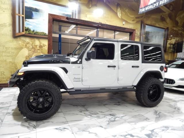 Photo of 2021 Bright White Clearcoat Jeep Wrangler Unlimited