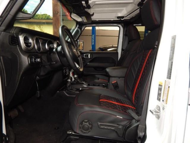 Photo of 2021 Bright White Clearcoat Jeep Wrangler Unlimited