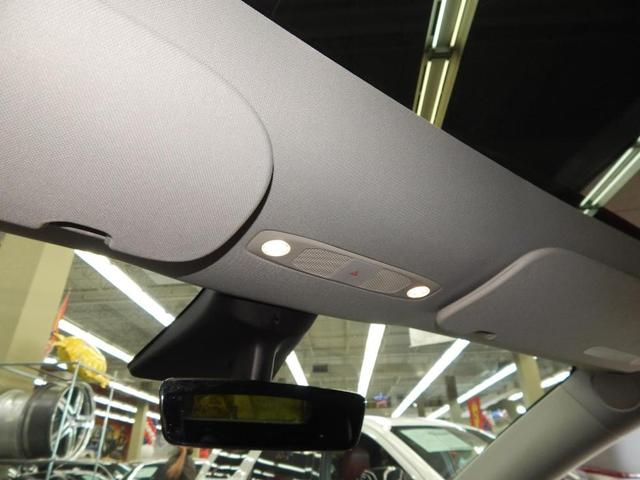 Photo of 2021 Pearl White Multi Tesla Model Y