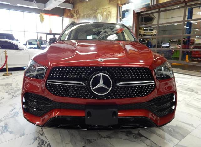 Photo of 2020 designo Cardinal Red Metallic Mercedes-Benz GLE 450