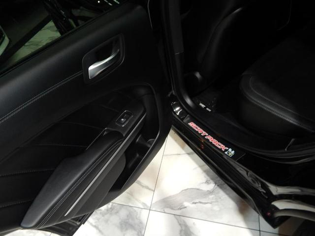 Photo of 2021 Pitch Black Clearcoat Dodge Charger