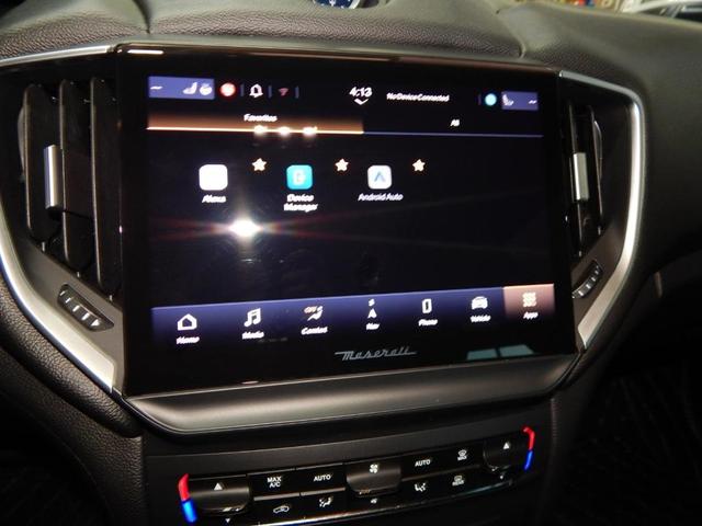 Photo of 2022 Blu Maserati Ghibli