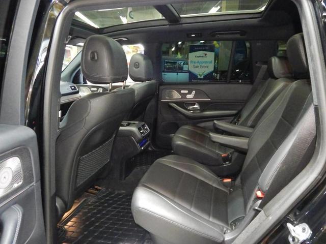 Photo of 2022 Black Mercedes-Benz GLS 450