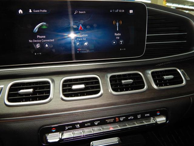 Photo of 2022 Black Mercedes-Benz GLS 450