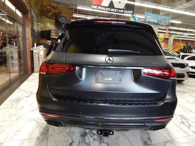 Photo of 2022 Black Mercedes-Benz GLS 450