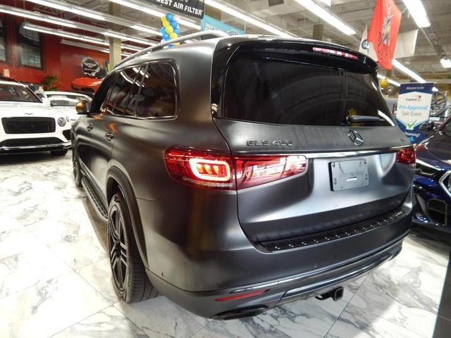 Photo of 2022 Black Mercedes-Benz GLS 450