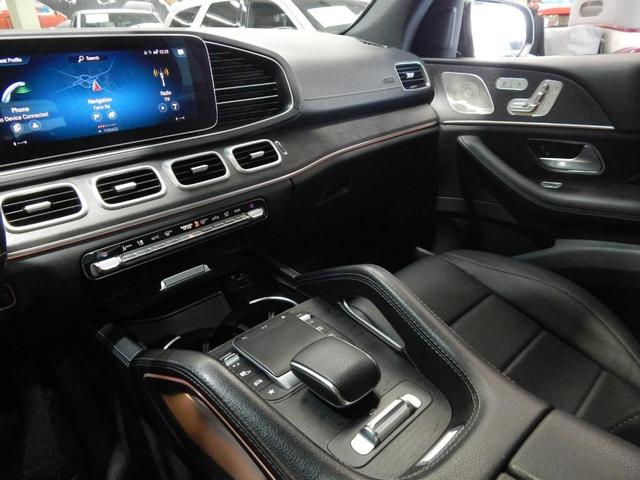 Photo of 2022 Black Mercedes-Benz GLS 450