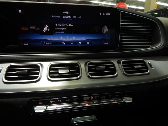 Photo of 2024 Black Mercedes-Benz GLS 450