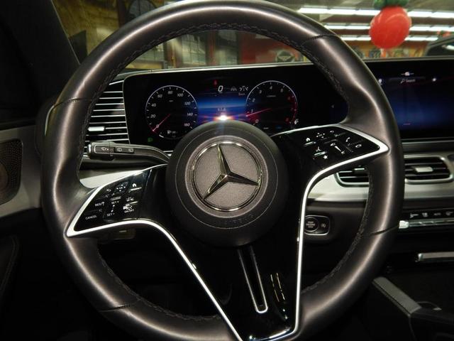 Photo of 2024 Black Mercedes-Benz GLS 450