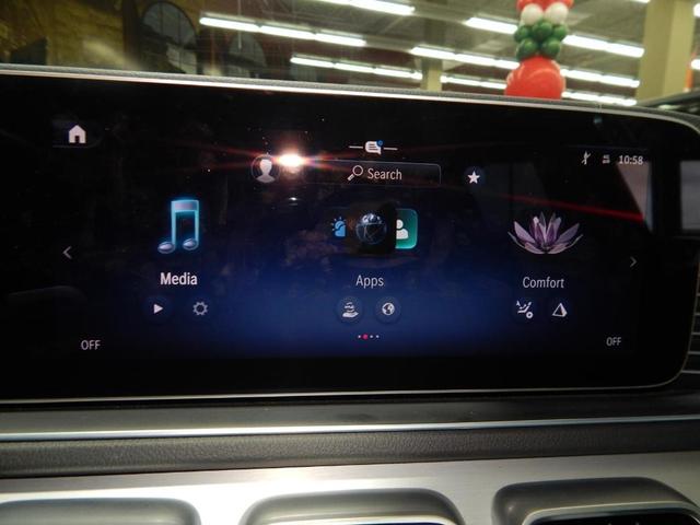 Photo of 2024 Black Mercedes-Benz GLS 450