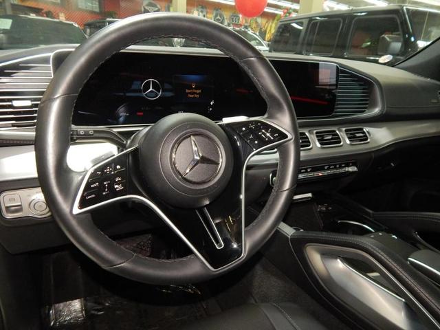 Photo of 2024 Black Mercedes-Benz GLS 450