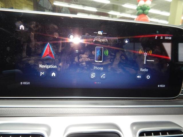 Photo of 2024 Black Mercedes-Benz GLS 450