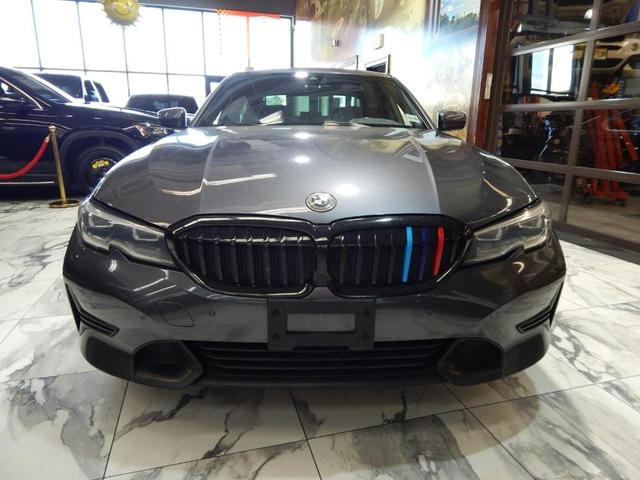 Photo of 2020 Mineral Gray Metallic BMW 330