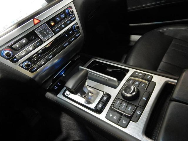 Photo of 2018 Himalayan Gray Genesis G80