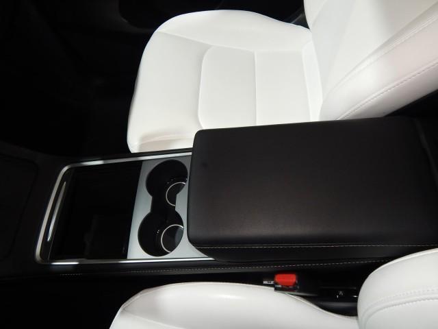 Photo of 2023 Pearl White Multi Tesla Model Y