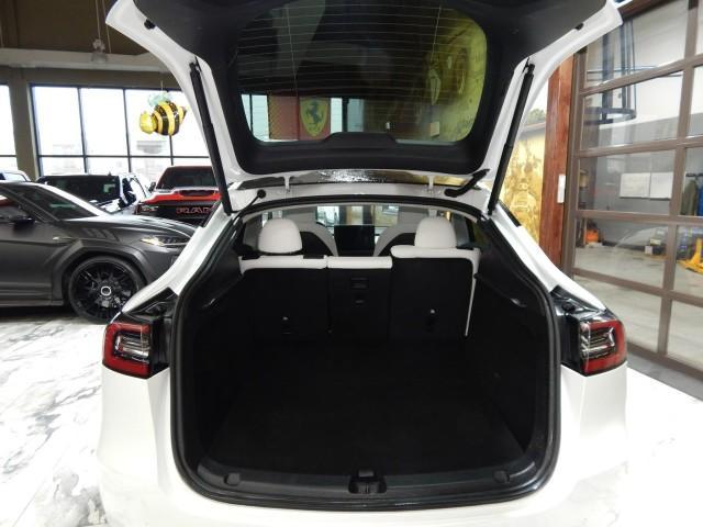 Photo of 2023 Pearl White Multi Tesla Model Y