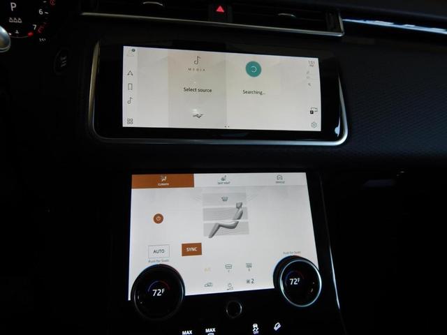 Photo of 2021 Fuji White Land Rover Range Rover Velar