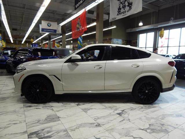 Photo of 2022 Alpine White BMW X6