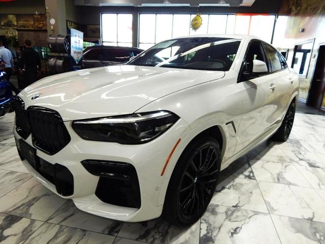 Photo of 2022 Alpine White BMW X6