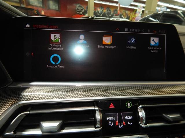 Photo of 2023 Alpine White BMW X6