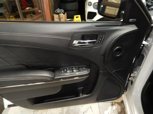 Photo of 2022 White Knuckle Clearcoat Dodge Charger