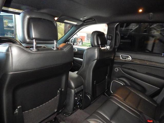 Photo of 2018 Diamond Black Jeep Grand Cherokee
