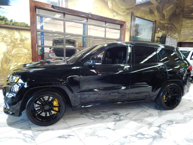Photo of 2018 Diamond Black Jeep Grand Cherokee